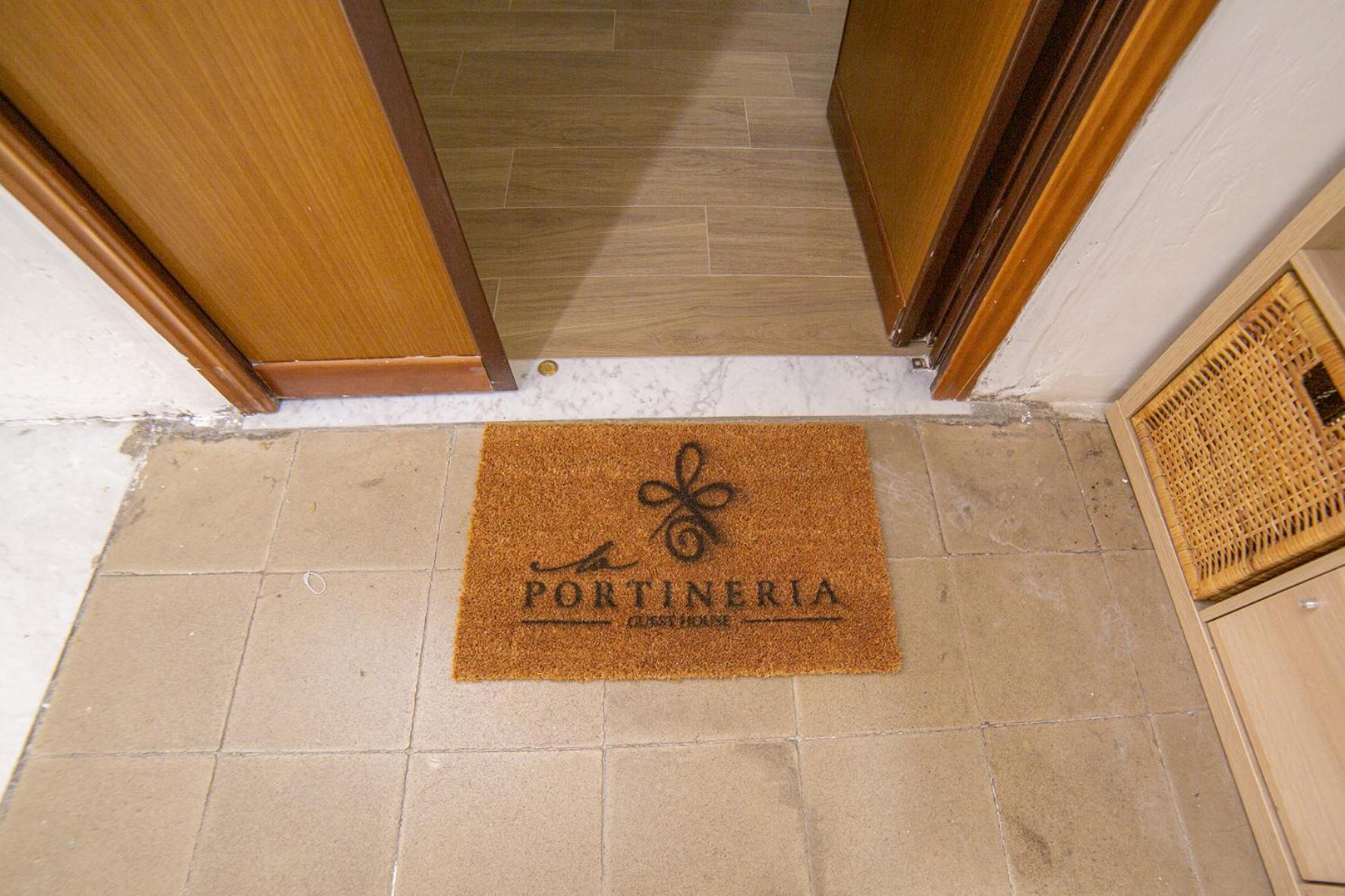La Portineria Guest House Bari Eksteriør bilde